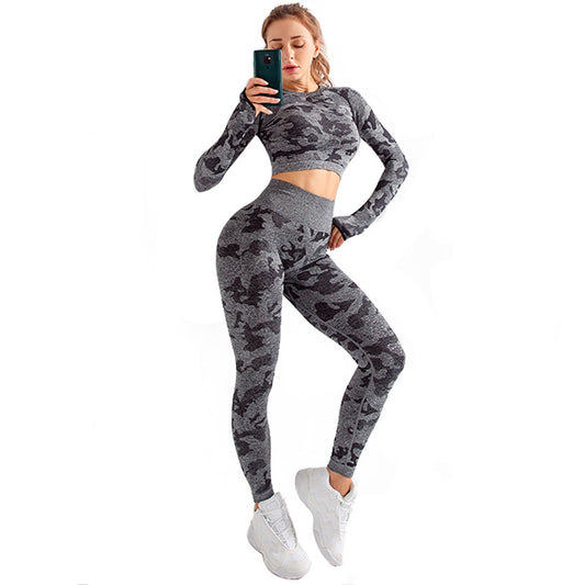 Seamless camouflage suit female