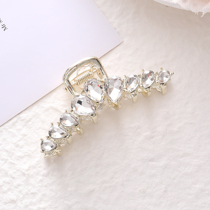 Light Luxury Medium Size Grip Female Crystal Elegant Fashion