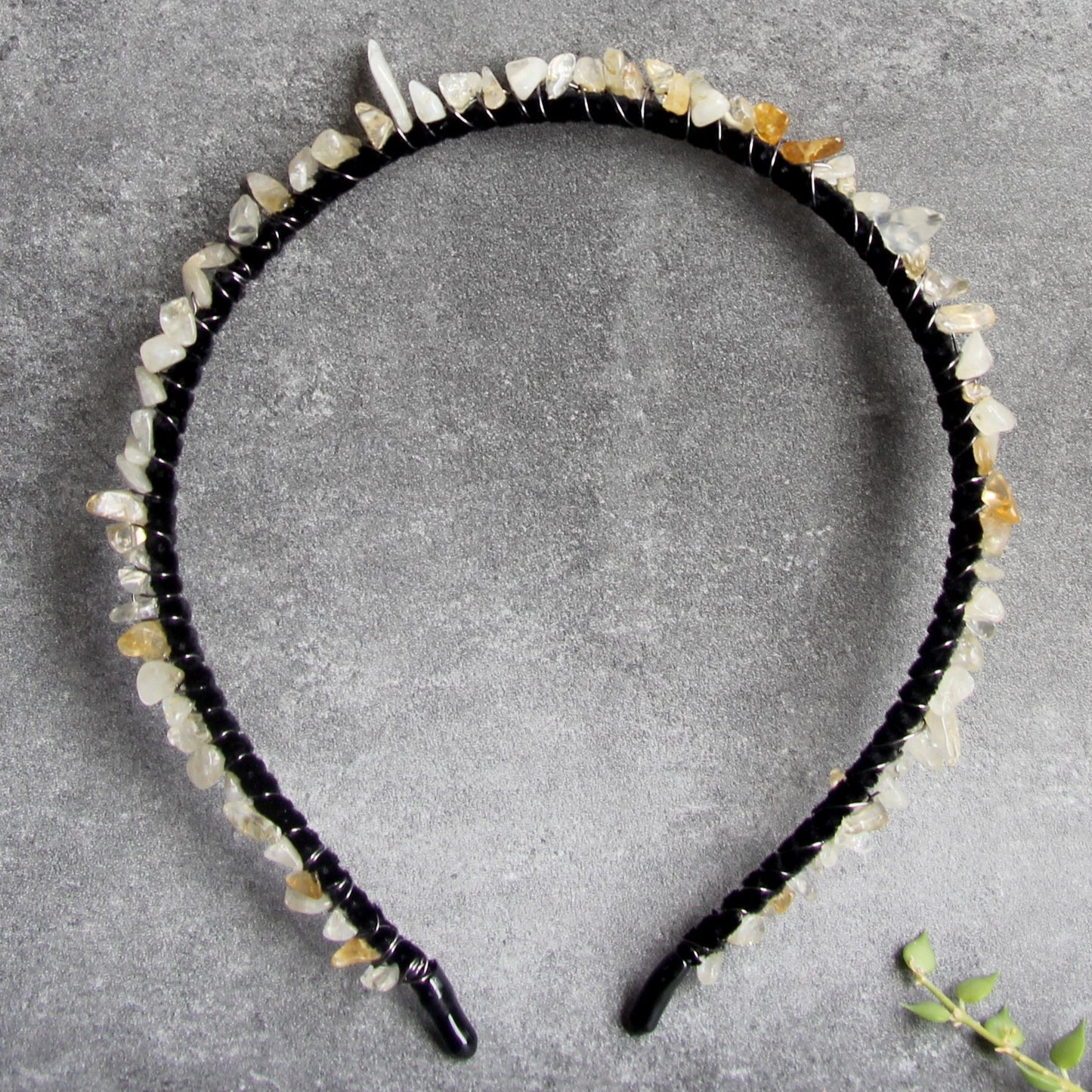 Natural Crystal Crushed Stone Hairpin Handmade Hair Comb Hoop Ornaments