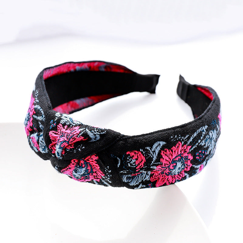 Embroidered Cloth Headband Hair Clip For Autumn And Winter